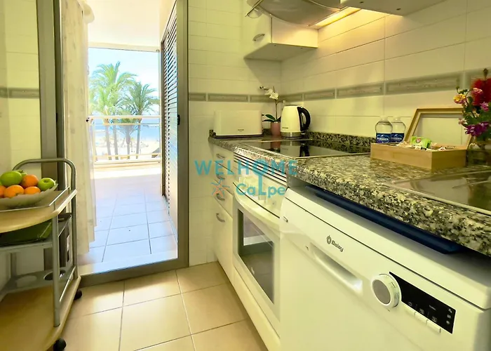 Orquidea Comodo Apartamento: Vista Al Mar, Piscina, Parking 아파트