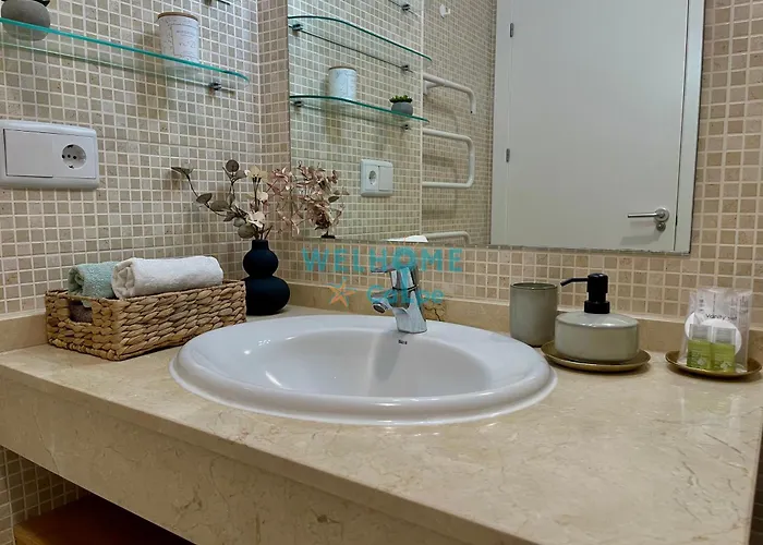 Orquidea Comodo Apartamento: Vista Al Mar, Piscina, Parking 아파트 *