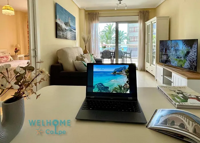 Orquidea Comodo Apartamento: Vista Al Mar, Piscina, Parking 아파트 칼페